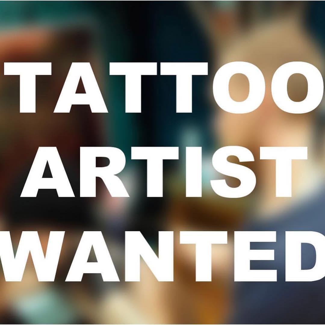 Looking for a artist to be part  of the "creative ink family " must have strong tattoo portafolio.