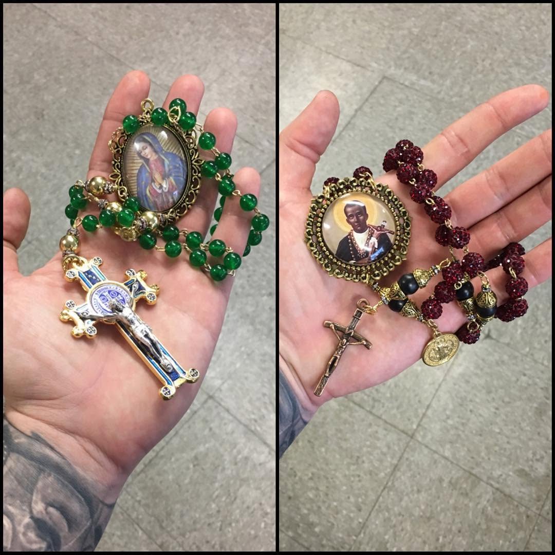 Thank you so much @laura_garcia_  for making this rosaries for me . She is so amazing  at what she does . God bless you 
