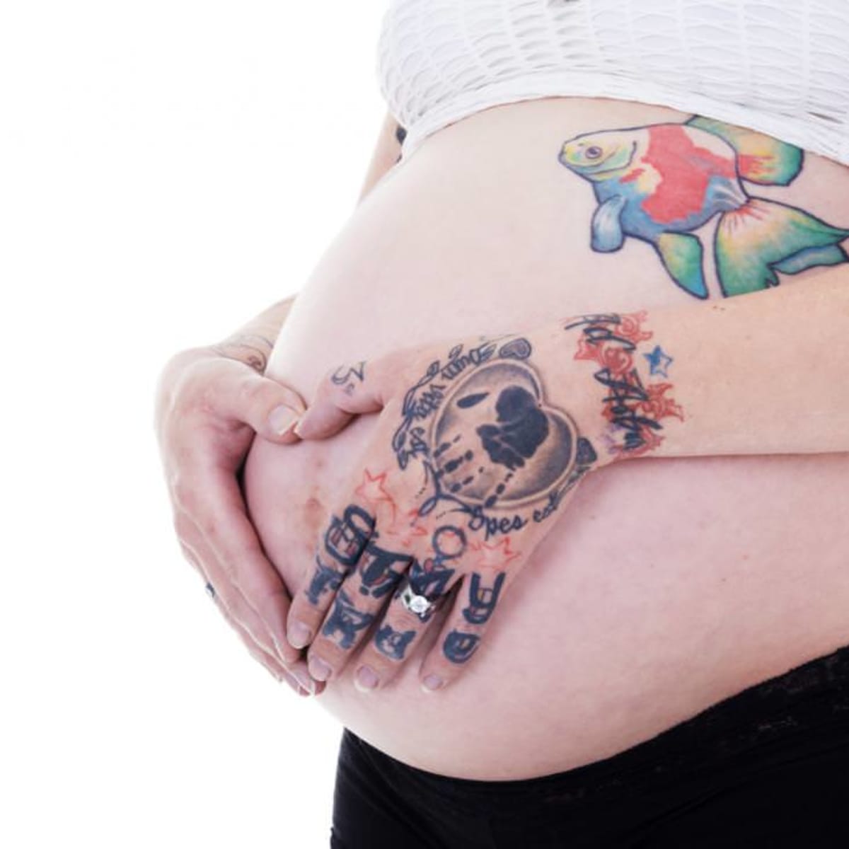 Фотосессия беременных с тату